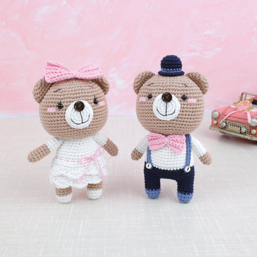 Knitty Critters Wedding Bears - Front & Company: Gift Store