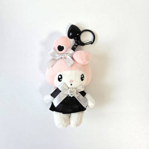 New Limited- Sanrio Black Heart Ribbon Plush Keyring