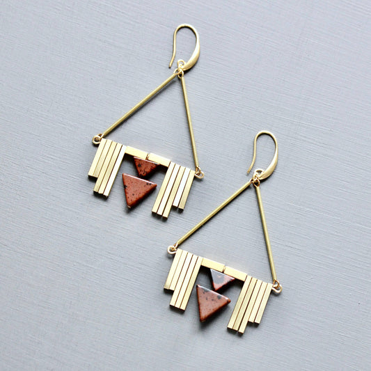 JLTE57 burgundy and brass Artdeco earrings