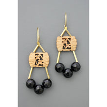 Load image into Gallery viewer, FERE71 Bone and black agate earrings
