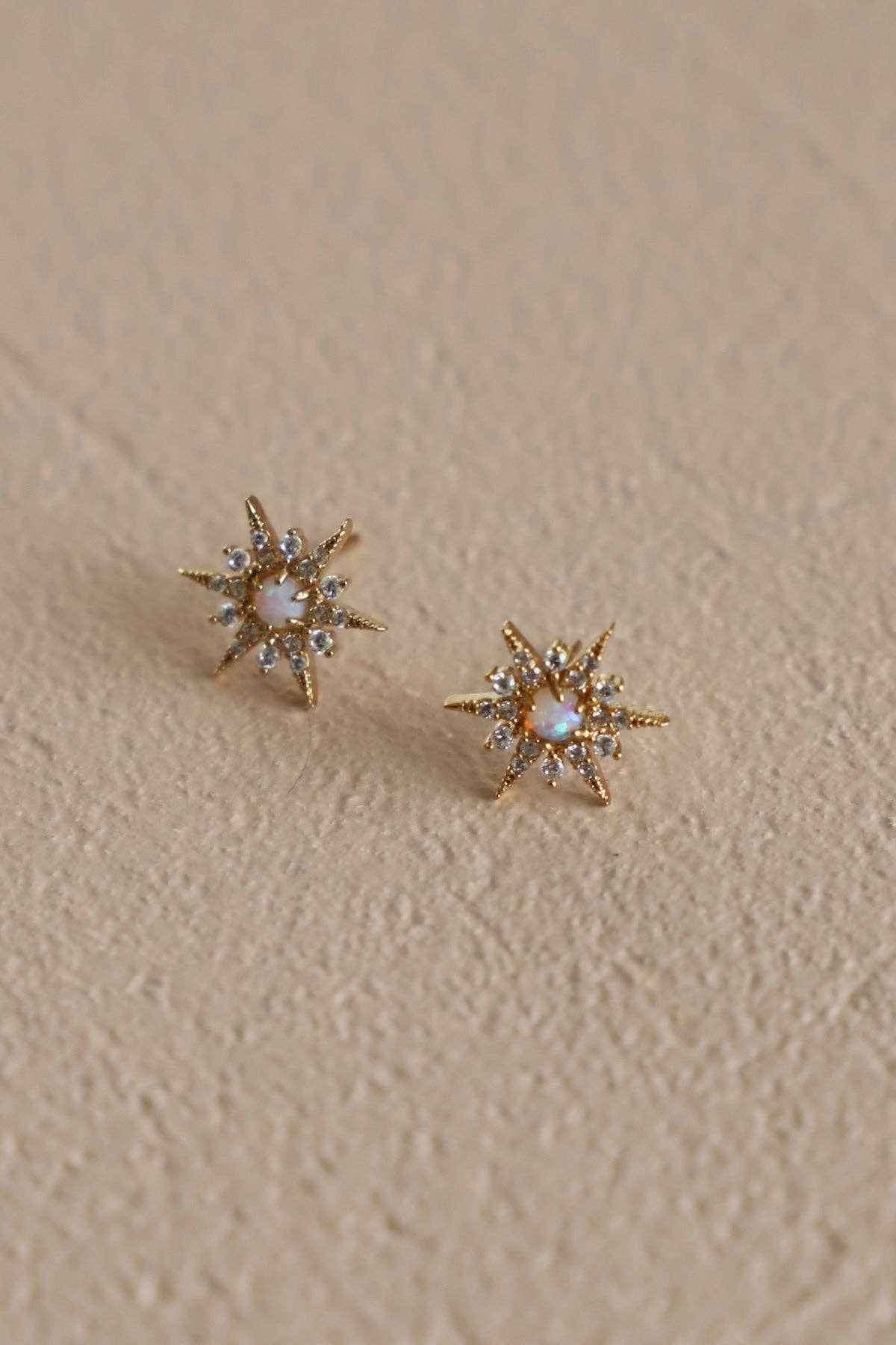 OPAL STAR STUDS