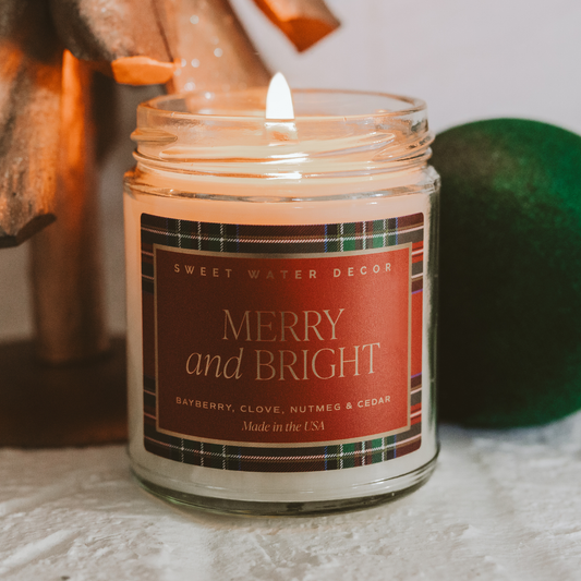 *NEW* Merry and Bright 9 oz Soy Candle - Christmas Decor