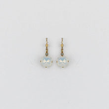 Load image into Gallery viewer, La Vie Classic Earring
