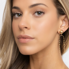 Load image into Gallery viewer, Vivienne Statement Earring
