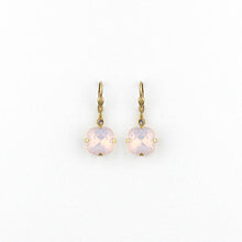 Load image into Gallery viewer, La Vie Classic Earring
