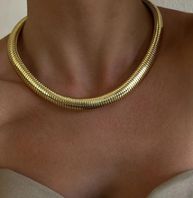 Load image into Gallery viewer, Cobra Omega Collar necklace- Tubogas Omega Waterproof
