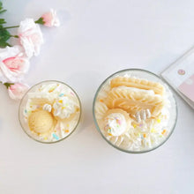Load image into Gallery viewer, Vanilla Buttercream Cupcake Candle
