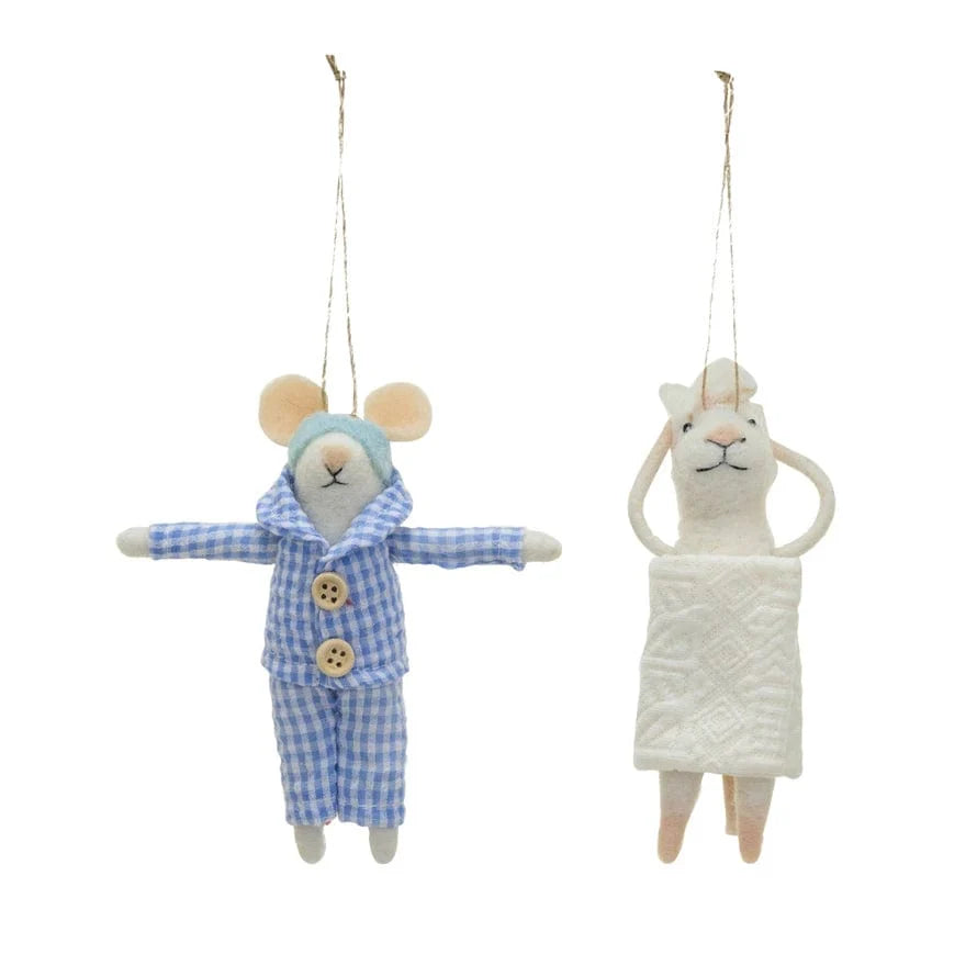 Wool Felt Mouse in Pajamas/Towel Ornament