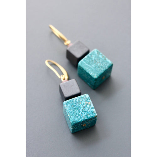 HYLE19 Turquoise cube earrings - Front & Company: Gift Store