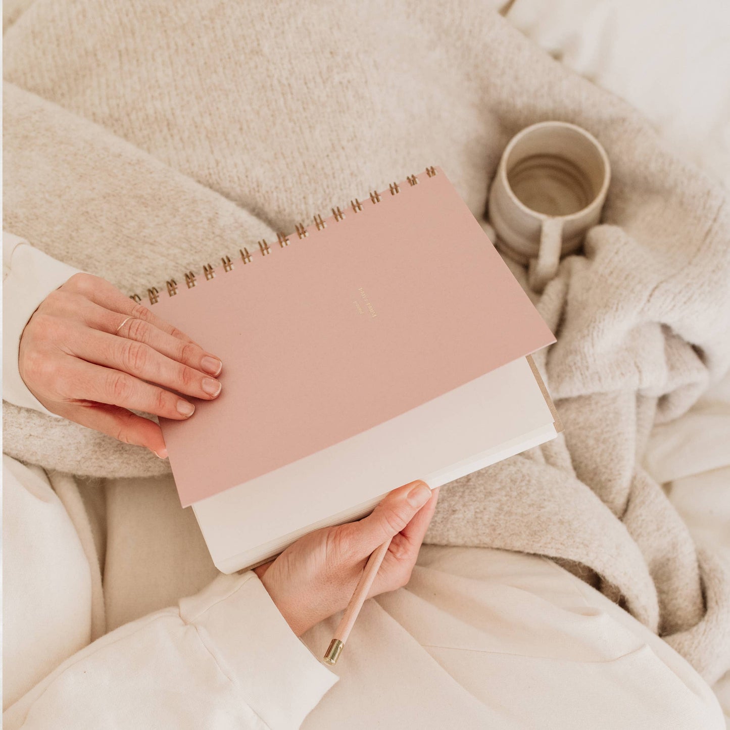 Daily Pause Journal | Assorted Colors // Undated
