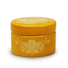 Load image into Gallery viewer, Ceramic Trinket Box William Morris Strawberry Thief Yellow
