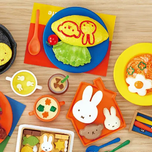 Re-Ment Miffy Little Café Miniature Figure Set