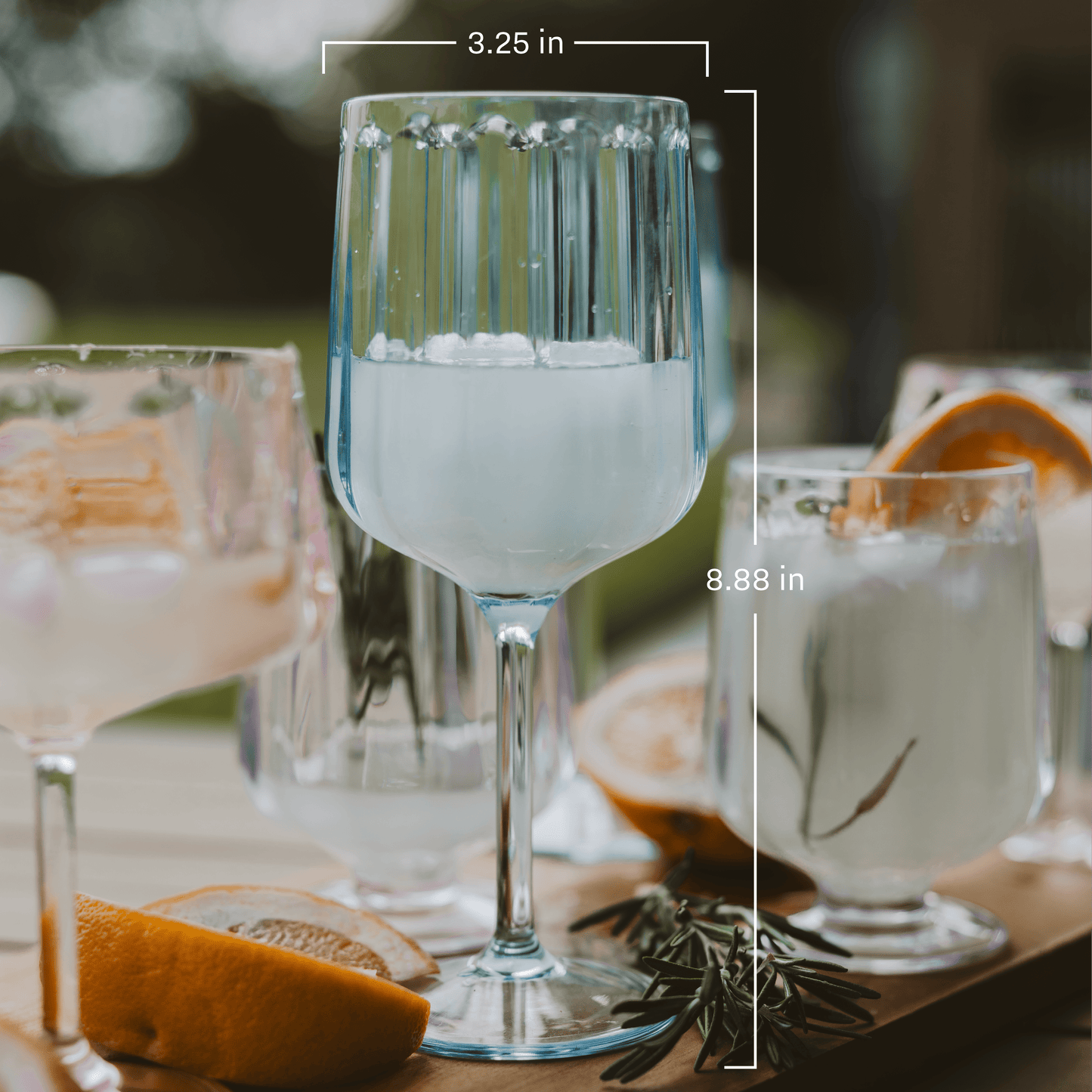 *NEW* Cocktail Wine Glass - Home Decor & Drinkware