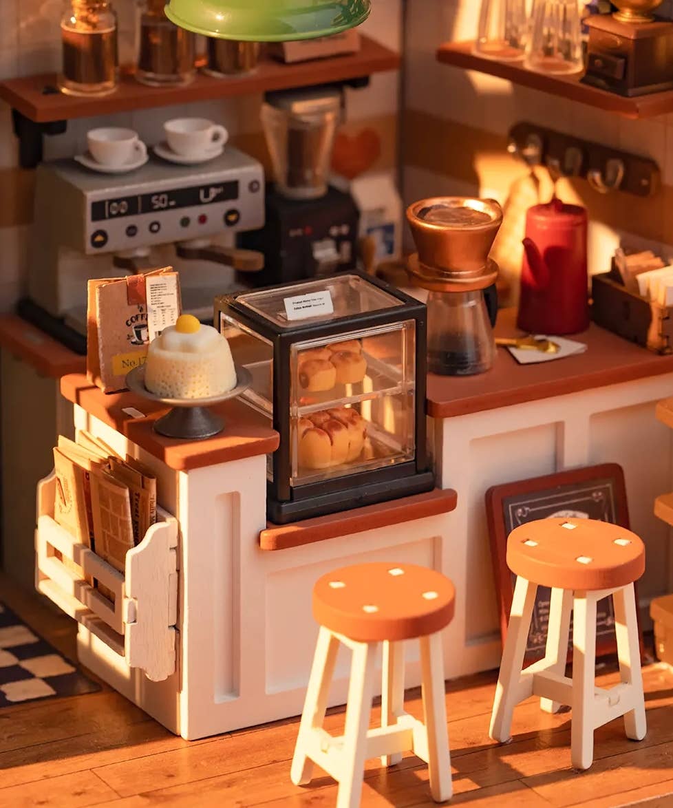 DIY Miniature House Kit: Slow Life Café