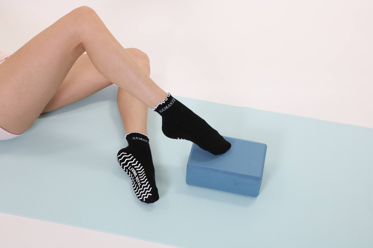 Bottom Grip Ankle Socks w/ Ruffles - "Namaste" - Black