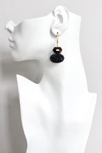 Load image into Gallery viewer, HYLE18 Vintage jet glass and brown earrings
