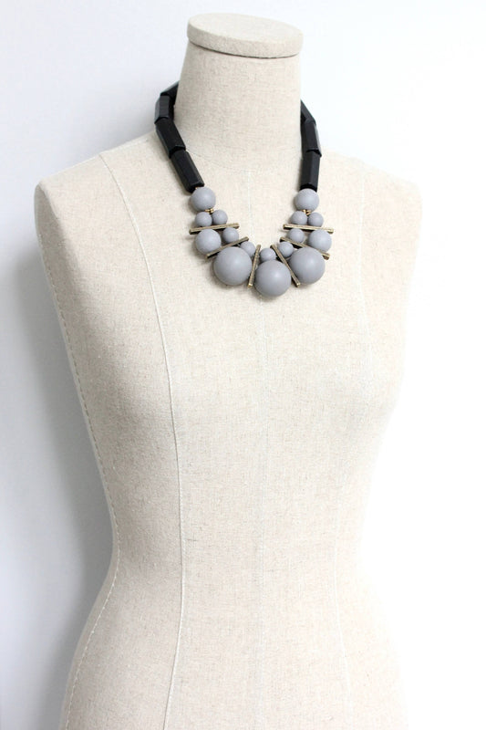JLT519 black and gray bauble necklace