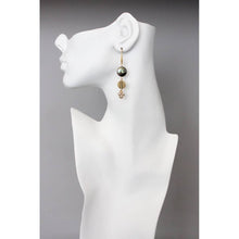 Load image into Gallery viewer, ATHE18 Fresh water pearl earrings
