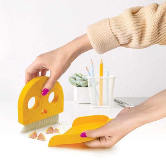 Deadpan - Dust Pan + Brush Set
