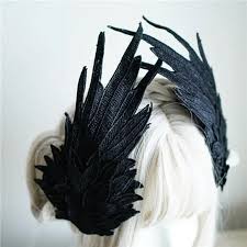 Angel Wings Lolita Feather Design Black & White Dual-Colored Embroidered Edge Clip - Front & Company: Gift Store