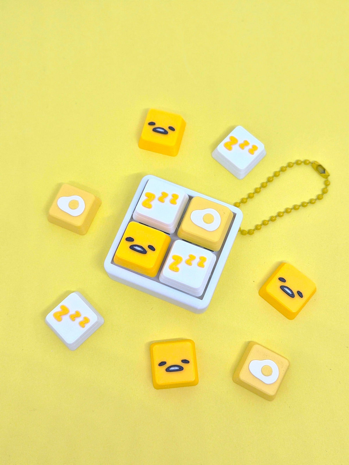 Gudatama Keycap Clicker Keychain