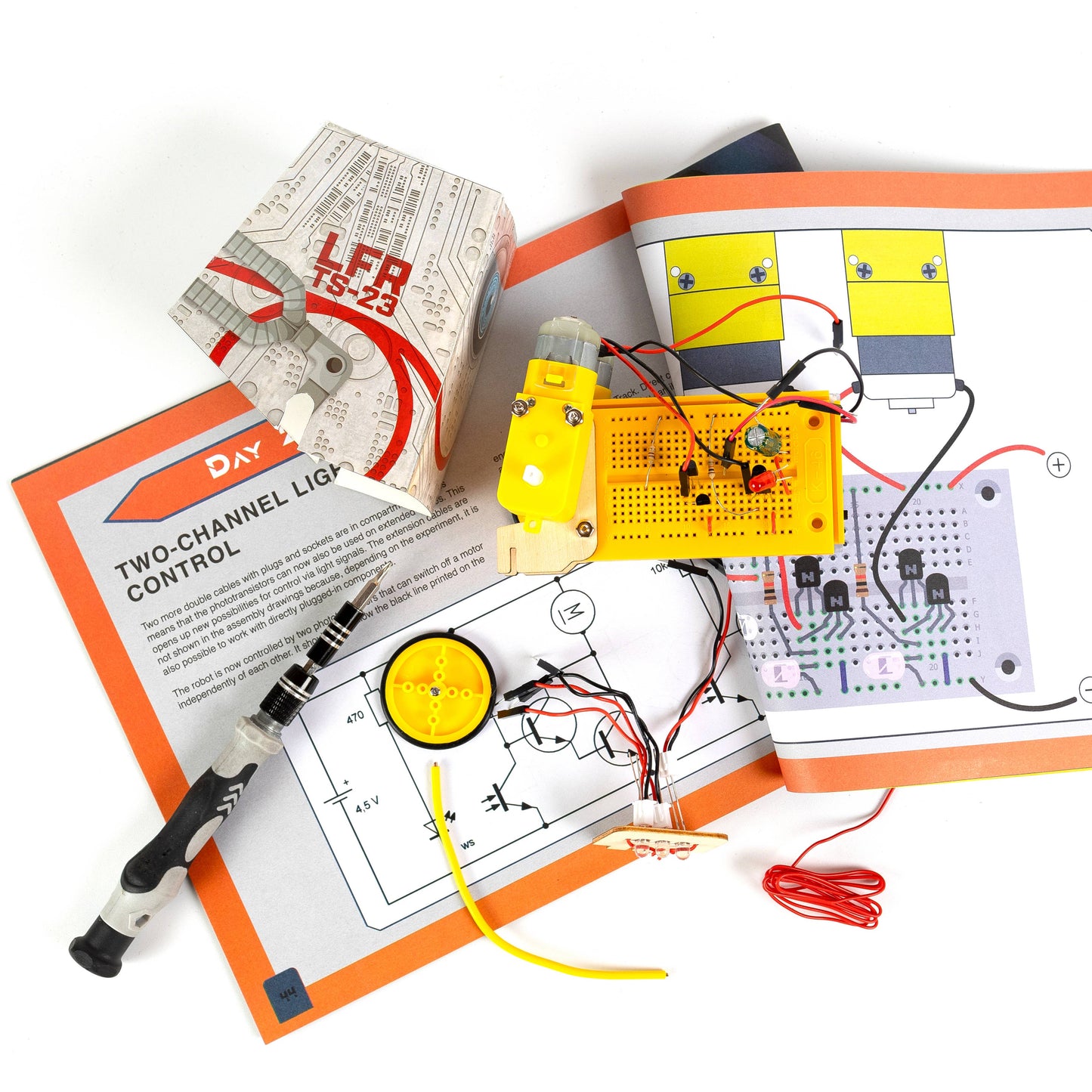 EIGHT Innovation Advent Calendar Kit - Build Your Own Robot