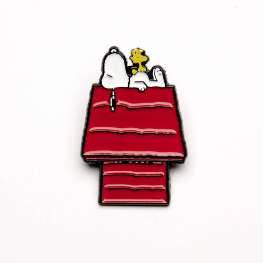 Peanuts Friends Forever Pin - Doghouse