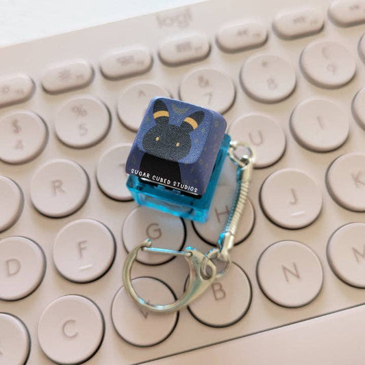 Umbre  #197 - Fidget Keycap Keychain