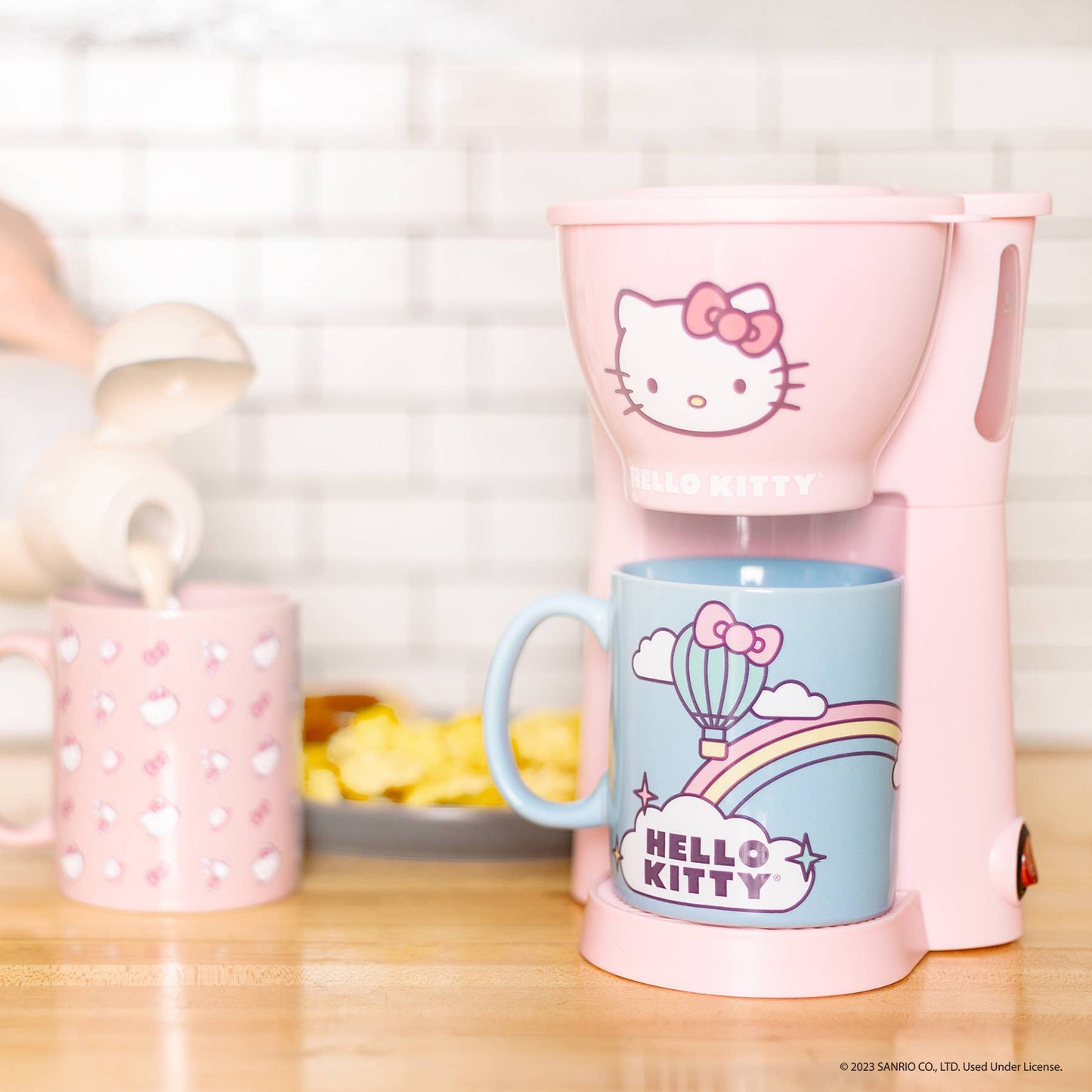 Uncanny Brands Hello Kitty Coffee Maker 3pc Set