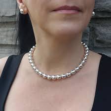 Silver bead necklace