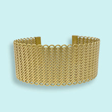 Load image into Gallery viewer, Gold Mesh Cuff
