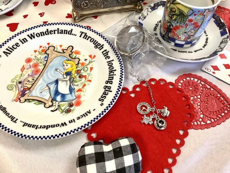 Tea Ball Infuser Alice Wonderland Tea Party, teacup, teapot